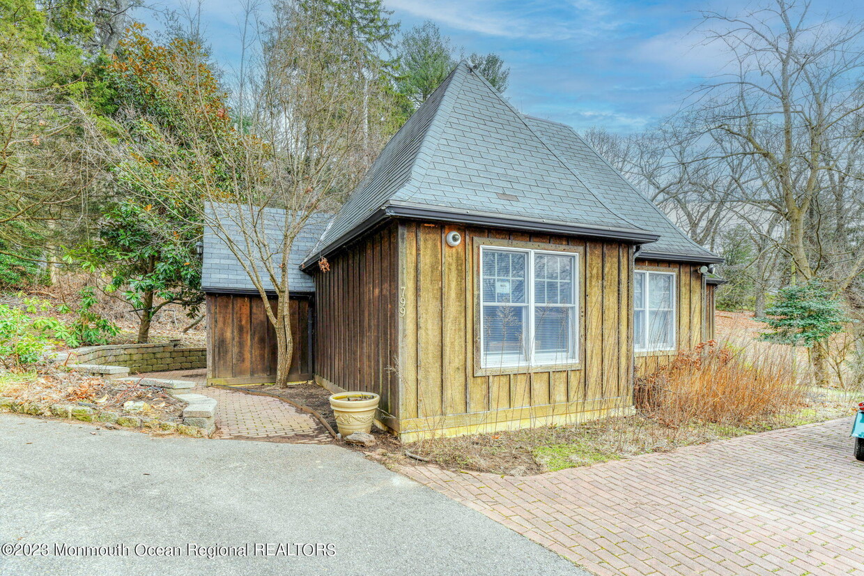 Foto principal - 799 Navesink River Rd