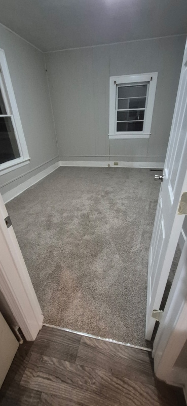 Building Photo - 913 Faison St E