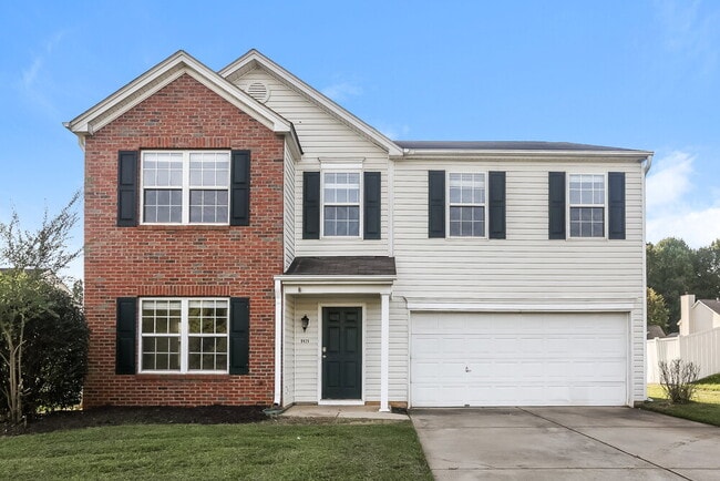 Building Photo - 9925 Aventide Ln