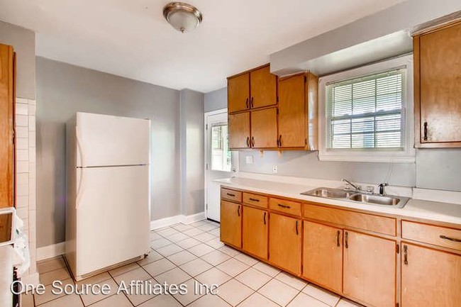 Building Photo - 2131 Nelms Dr SW