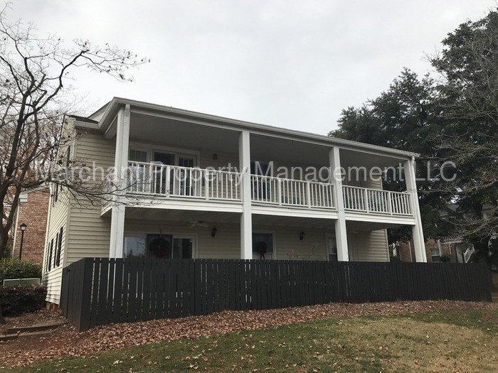 Foto principal - 925 Cleveland St, Unit 24
