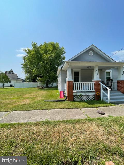 Foto principal - 202 Jefferson St
