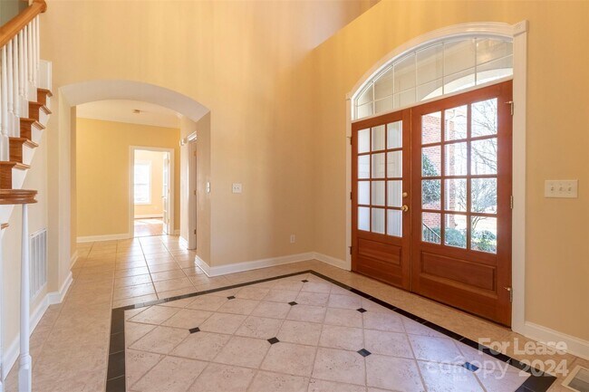 Building Photo - 8028 Garnkirk Dr