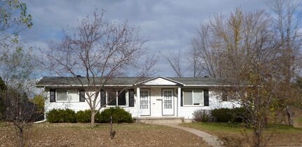 Building Photo - 2016 Necessity St