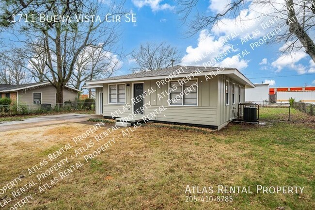 Building Photo - 1711 Buena Vista Cir SE Decatur, AL 35601