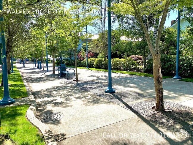 Foto del edificio - 15740 SW Oregon St