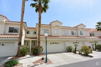 Building Photo - 7645 Rolling View Dr