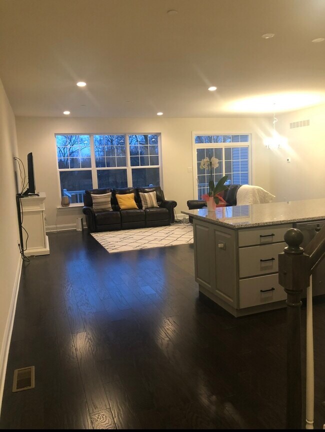 Foto del edificio - 314 Ridgewood Dr