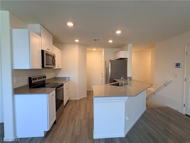 Building Photo - 7865 Pandora Sky St