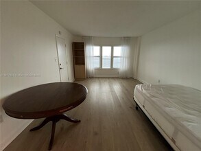 Building Photo - 11111 Biscayne Blvd