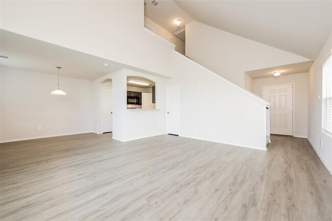 Building Photo - 919 Imperial Heights Dr