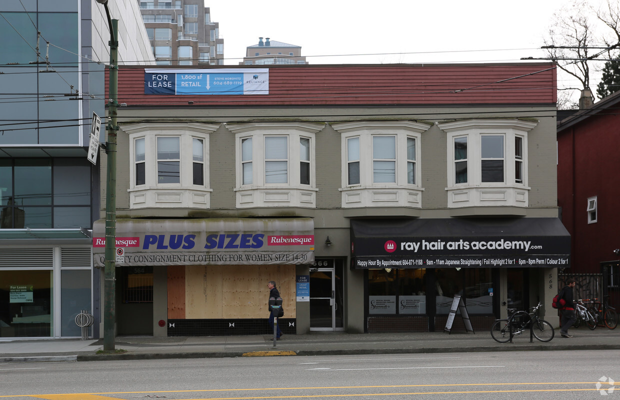 Building Exterior - 564-568 W Broadway St