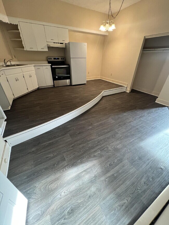 Foto del edificio - 1 Bedroom Available in Mount Morris – Available September 8th ,2026