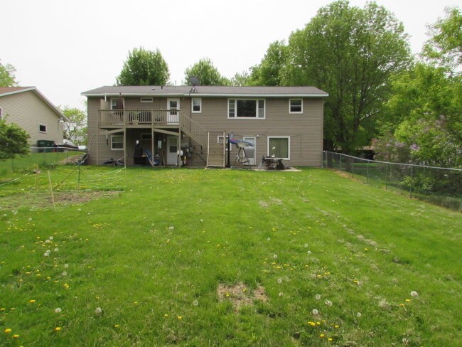 Foto del edificio - 711 Witter St