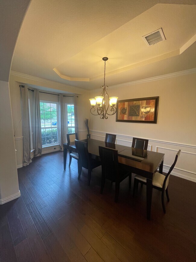 Building Photo - 509 Cavanal Hill Dr