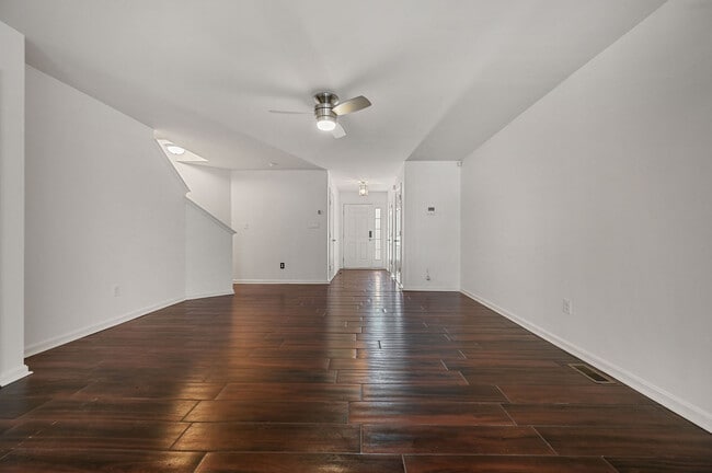 Building Photo - 14 Dilworthtown Dr