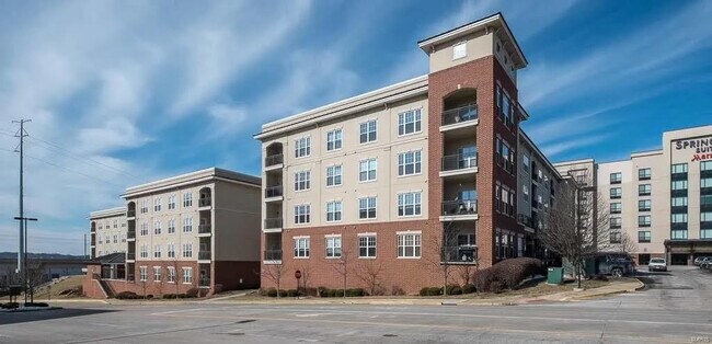 Foto del edificio - 1241 Strassner Dr