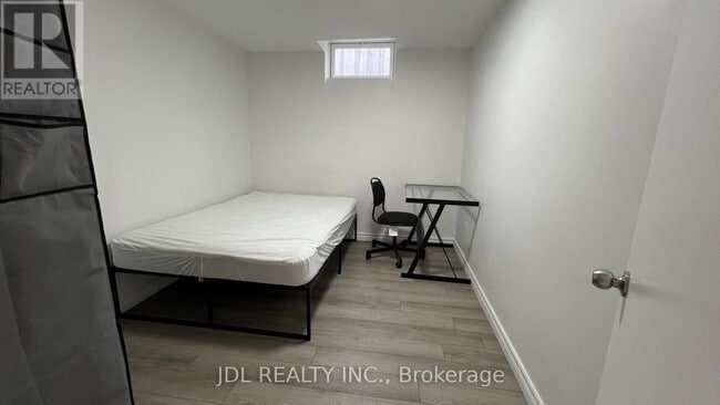 Building Photo - 201 Enchanted Hills Crescent