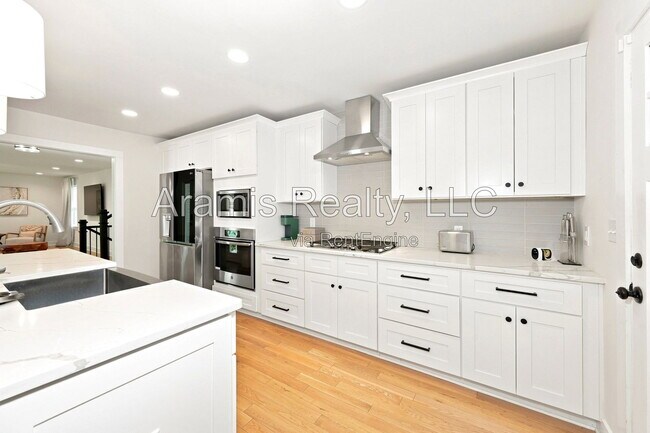 Foto del edificio - 2376 Spring Creek Rd
