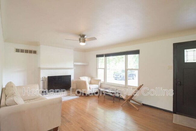 Foto del edificio - 14479 Conway Rd