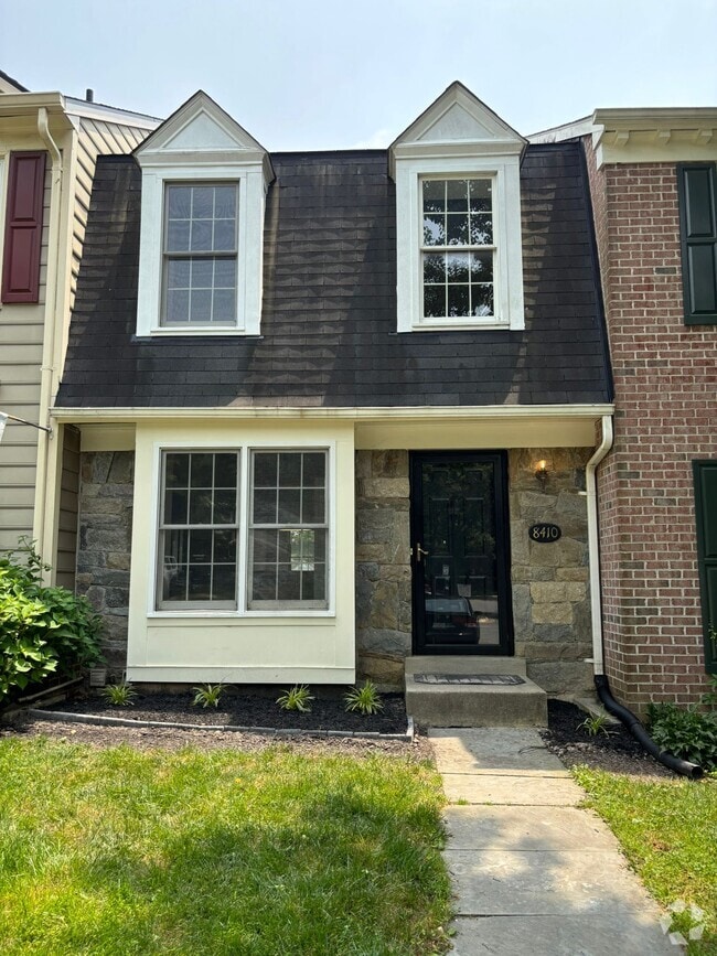 Building Photo - 8410 Burchap Dr