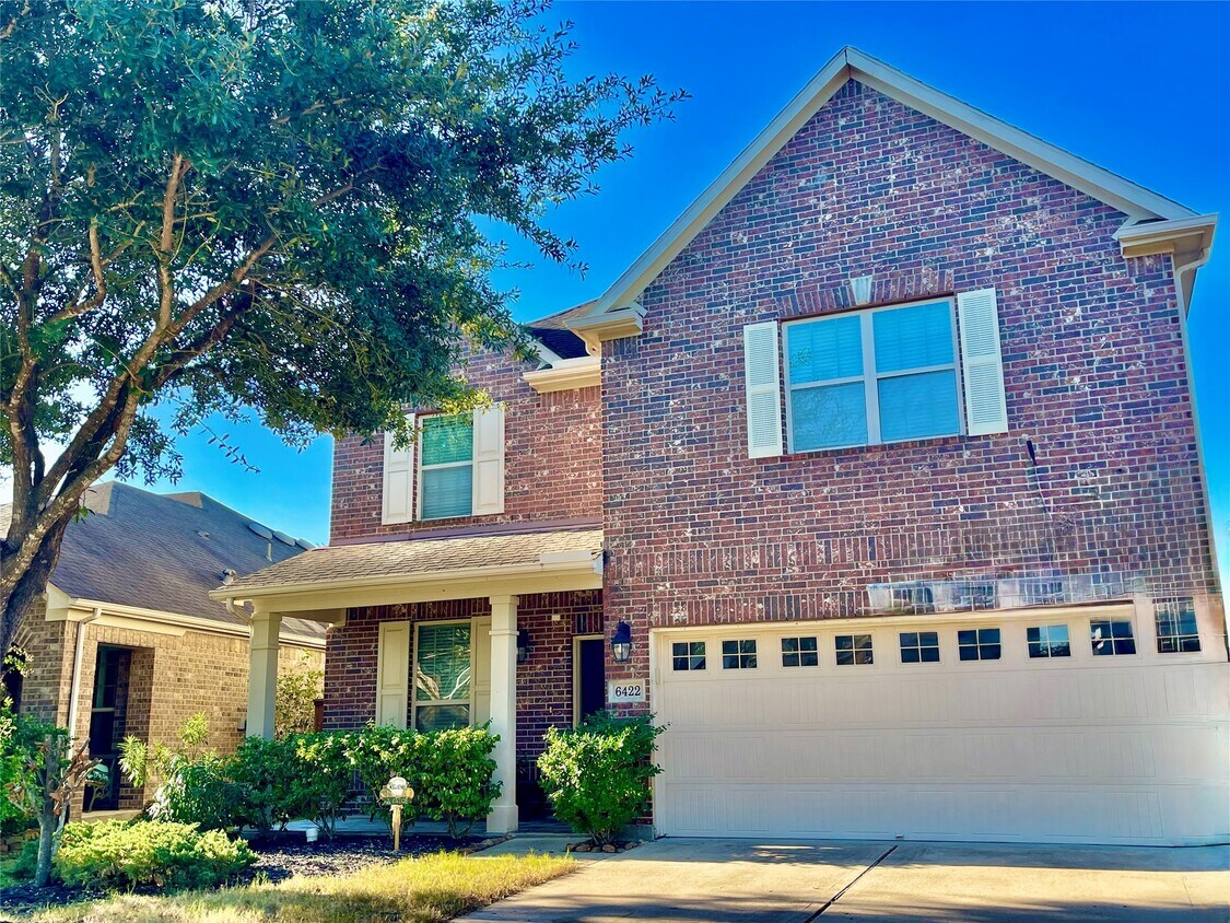 Foto principal - 6422 Addlestone Ridge Ln