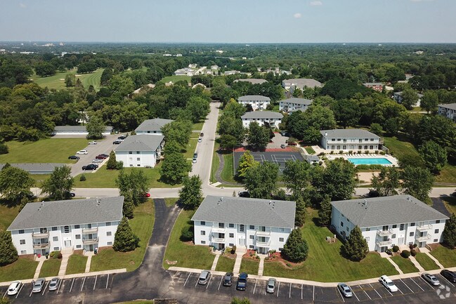 The Hamptons Apartments - Rockford Il Apartmentscom