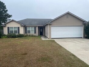 Building Photo - 4698 Custer Dr
