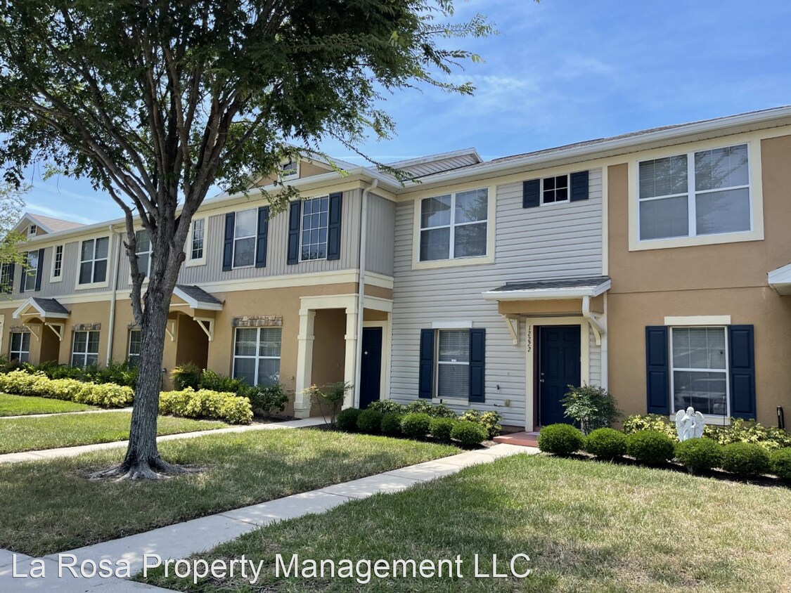 2 br, 2.5 bath House 12222 Foxmoor Peak Dr House for Rent in