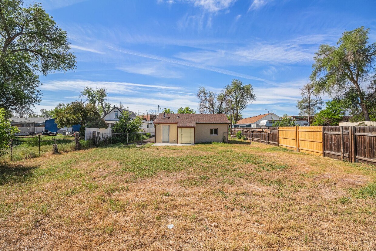 Primary Photo - Check out this beauty - Available now!!