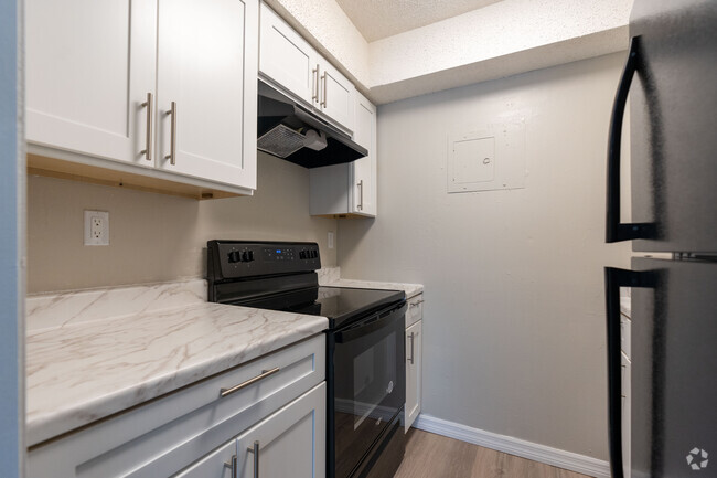 1BD, 1BA - 620SF - Haven on Canal Apartments