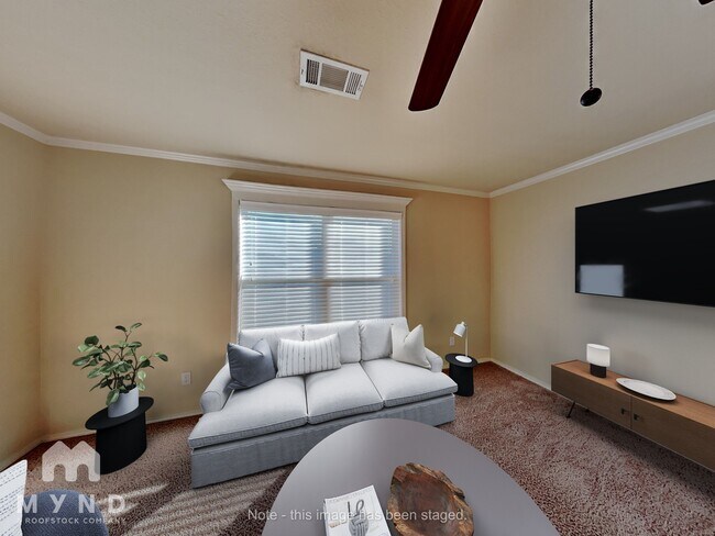 Foto del edificio - 12 Bristol Dr