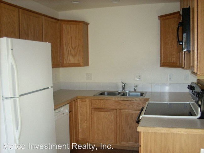Building Photo - 4155 Glacier View Dr