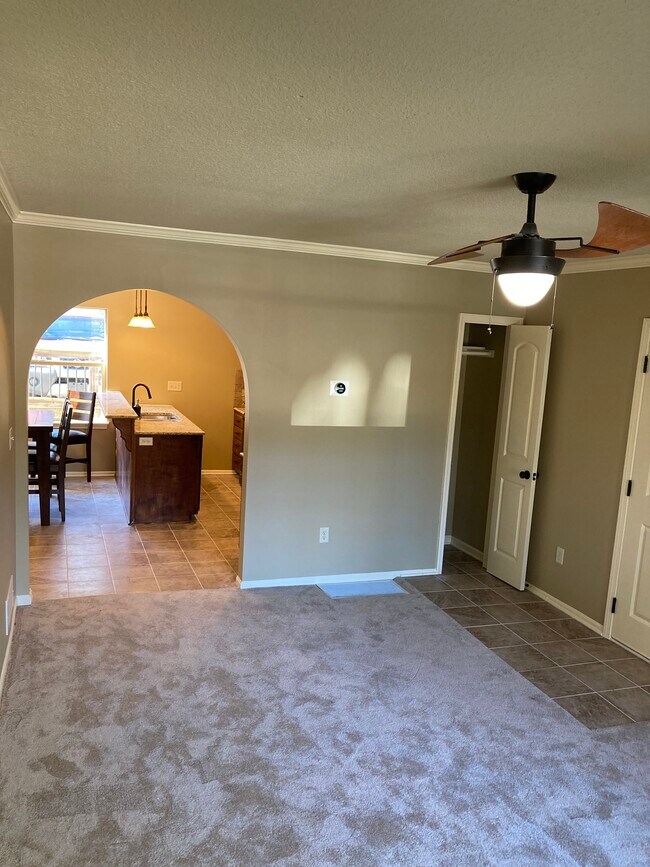 Foto del edificio - 4522 Roanoke Pkwy