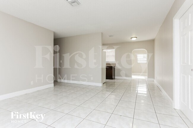 Foto del edificio - 4200 SW 18th St