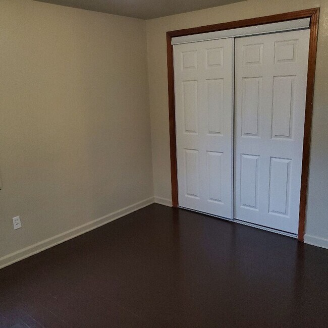 Building Photo - 3BDRM HOUSE FOR RENT