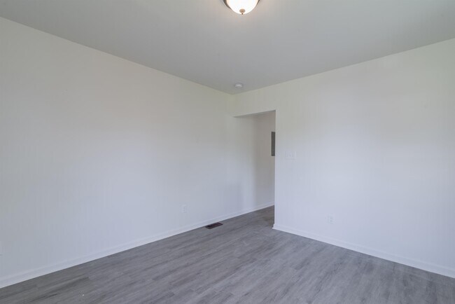 Foto del edificio - 4513 Willard St