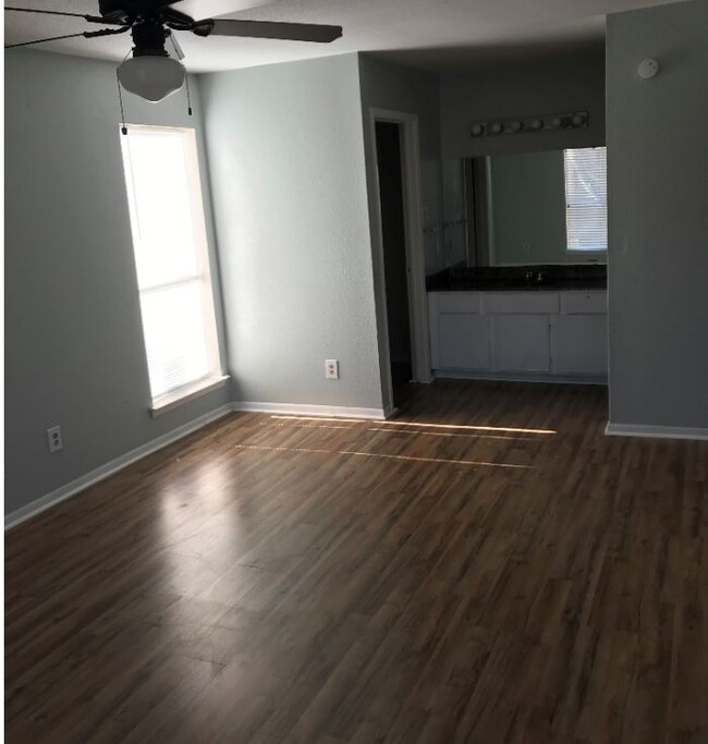 Master Bedroom - 10211 Sugar Branch Dr