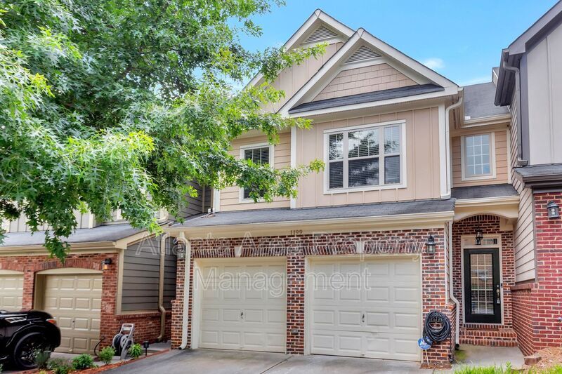 1199 Grampian Pass Unit 1199 Grampian, Marietta, GA 30008 Condo for