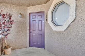 Building Photo - 5026 S Rainbow Blvd