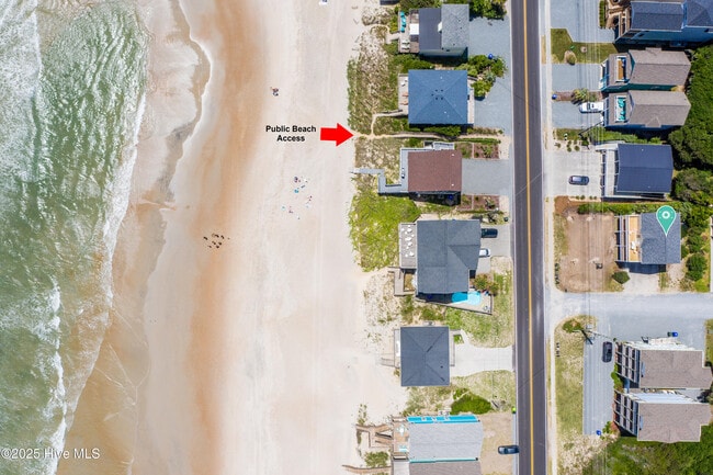 Building Photo - 1401 S Shore Dr