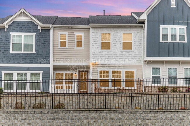 Foto del edificio - 8929 Peatland Aly