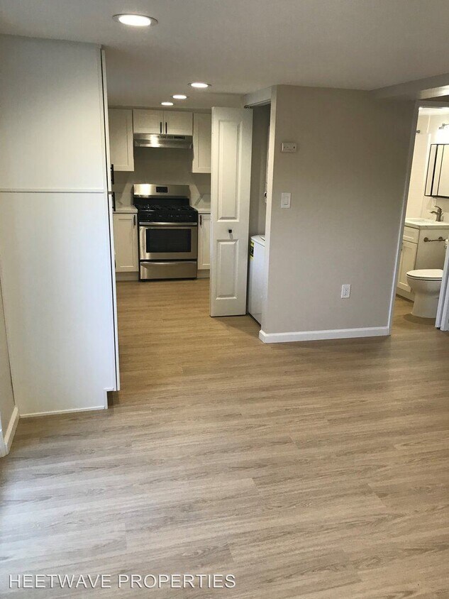 Foto principal - 3583-3591 Curlew St