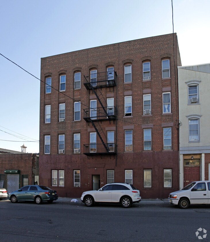 Building Photo - 429 Hoboken Ave