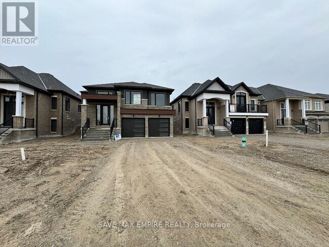 Building Photo - 71 Sun Vly Ave