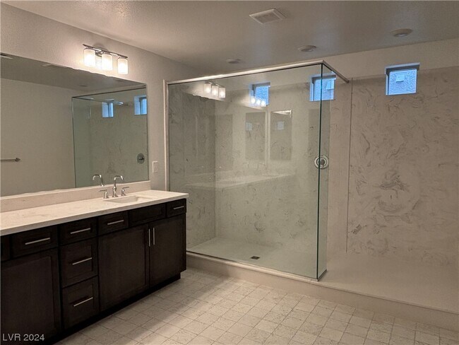 Building Photo - 6449 Flying Horse Ct