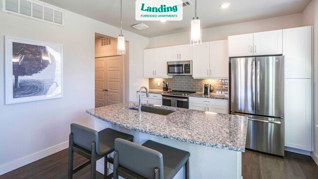 Building Photo - 8510 S Oak Cir