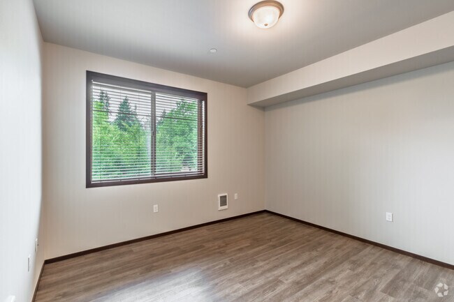 1 habitación, 1 baño - 621 pies cuadrados - Sala de estar - Emory Lofts