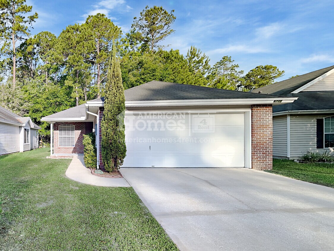 6718 Morse Glen Lane House Rental in Jacksonville, FL