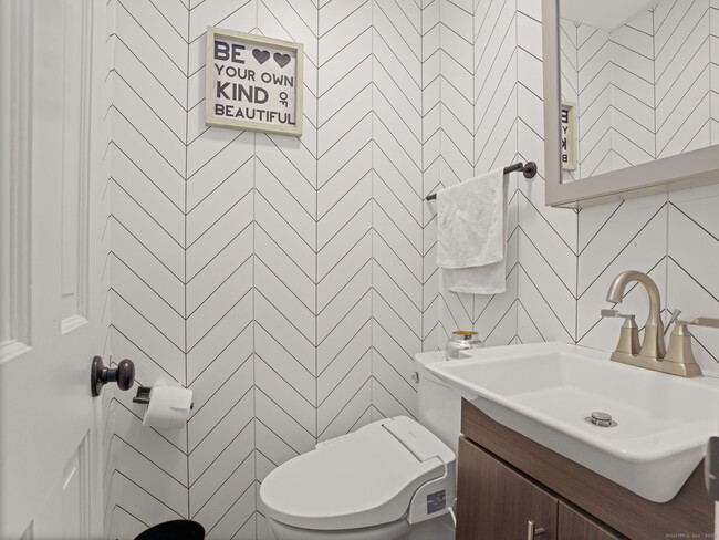 Foto del edificio - 10 Tupelo Rd